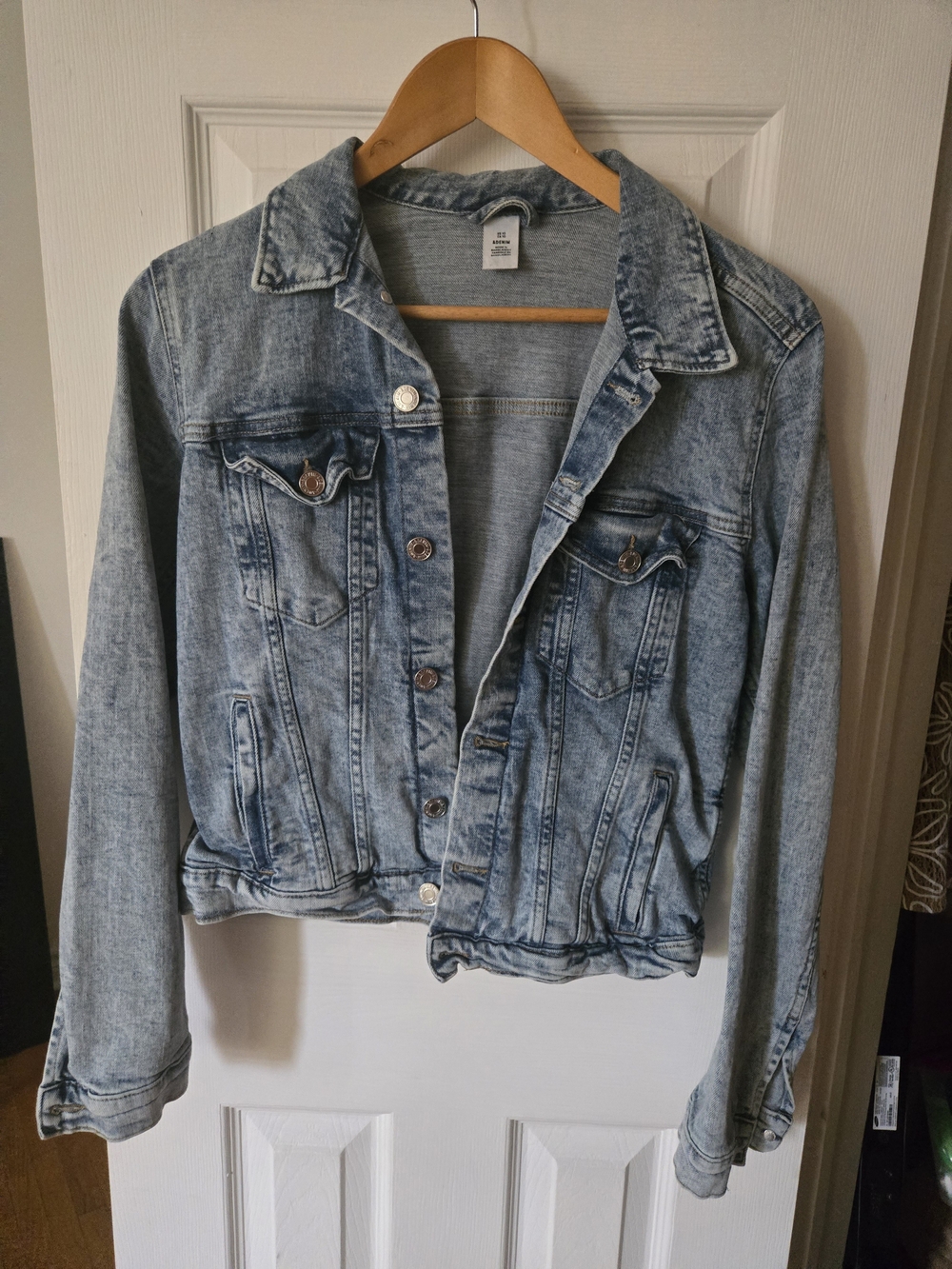 Light Wash Denim Jacket - Stylish Casual Jacket in Light Blue